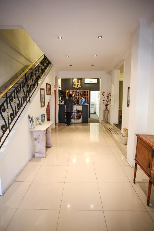 Hotel Plaza Londres 77 Santiago Exterior photo